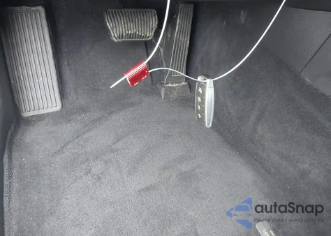 2019 Genesis G80 3.8 z USA, uszkodzony, nr VIN KMTFN4JE6KU303438